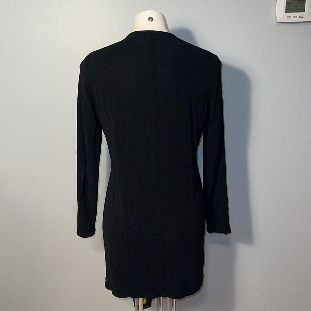 Ann Taylor One Button Down Cardigan top. Size 6. Black. Career wear. - Picture 5 of 8